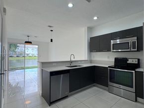 3441 NW 13th St, Lauderhill FL 33311