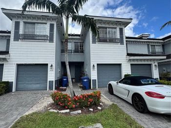 3441 NW 13th St