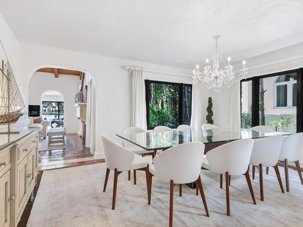 56 S Hibiscus Dr, Miami Beach FL 33139