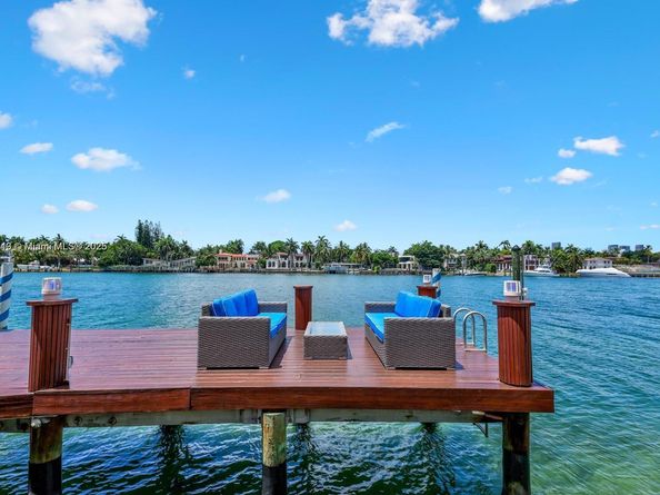 56 S Hibiscus Dr, Miami Beach FL 33139