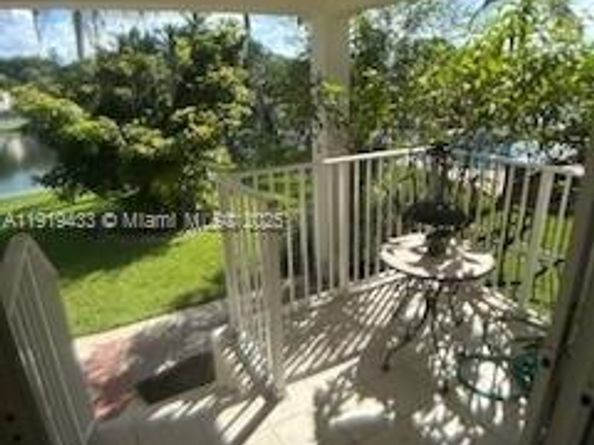 5003 SW 163rd Ave, Miramar FL 33027