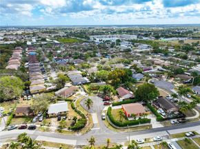 1664 SW 2nd Ct, Homestead FL 33030