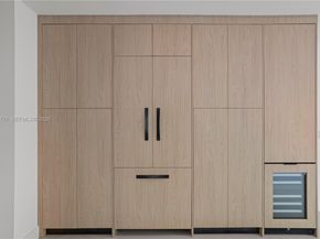 3187 SW 23rd St B, Miami FL 33145