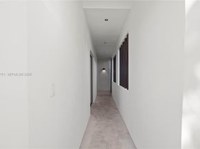 3187 SW 23rd St B, Miami FL 33145