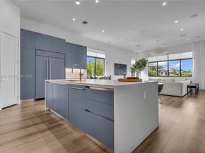 5765 SW 104th Ter, Cooper City FL 33328