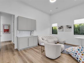 5765 SW 104th Ter, Cooper City FL 33328