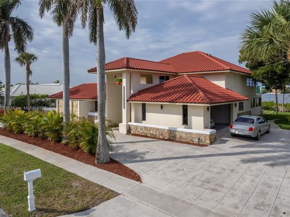 1635 Lands End Rd, Manalapan FL 33462