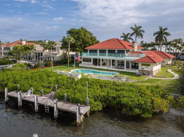 1635 Lands End Rd, Manalapan FL 33462