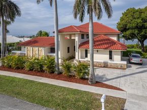 1635 Lands End Rd, Manalapan FL 33462