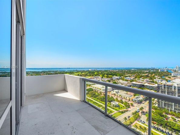 101 20th St 3903, Miami Beach FL 33139