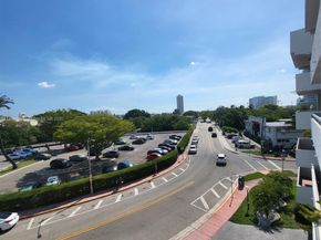 7300 Wayne Ave 416, Miami Beach FL 33141
