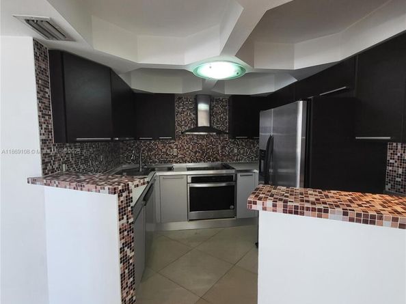 7300 Wayne Ave 416, Miami Beach FL 33141
