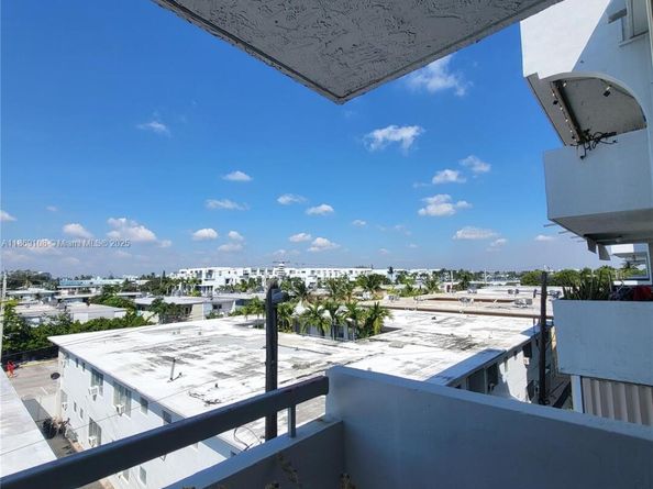 7300 Wayne Ave 416, Miami Beach FL 33141