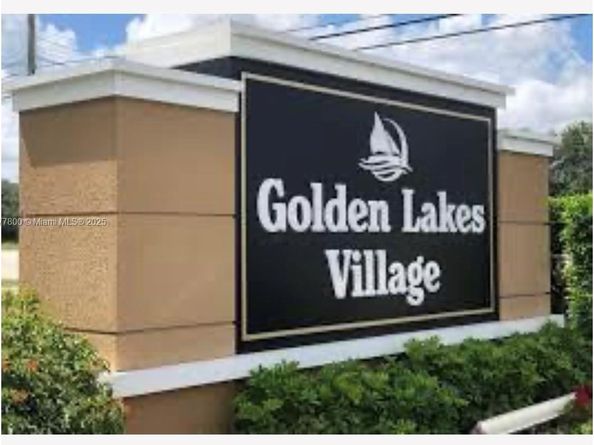 Undisclosed Address #A11877800, West Palm Beach FL 33411