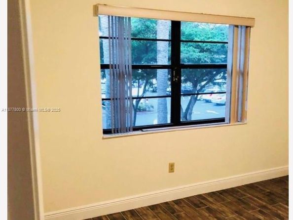 Undisclosed Address #A11877800, West Palm Beach FL 33411