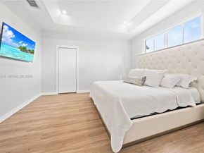 7827 NW 116th Ave, Doral FL 33178