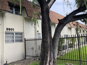 3901 SW 112th Ave 46, Miami FL 33165