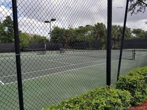 15811 SW 24th St, Miramar FL 33027