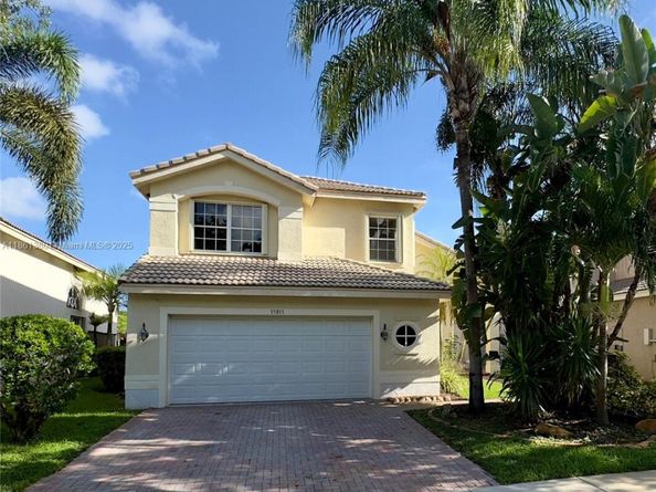 15811 SW 24th St, Miramar FL 33027