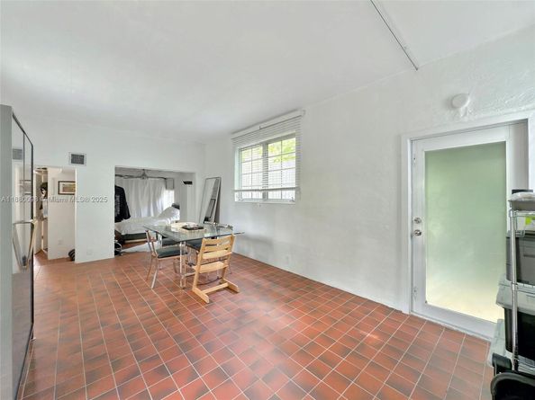 479 NE 56th St, Miami FL 33137