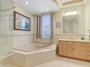 2935 SW 13th St, Miami FL 33145