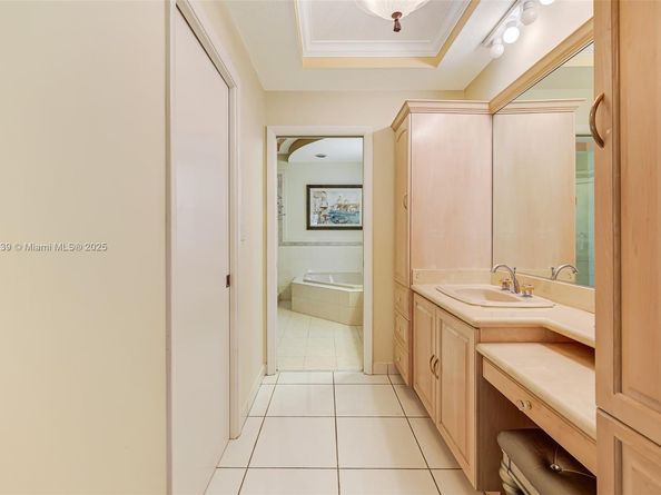 2935 SW 13th St, Miami FL 33145