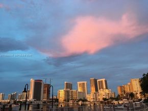 400 Golden Isles Dr 6, Hallandale Beach FL 33009