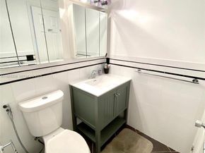 400 Golden Isles Dr 6, Hallandale Beach FL 33009