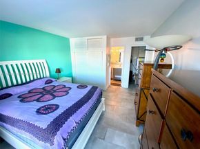 400 Golden Isles Dr 6, Hallandale Beach FL 33009