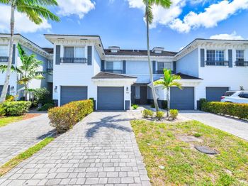 3506 NW 13th St