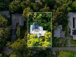 2850 Natoma St, Coconut Grove FL 33133