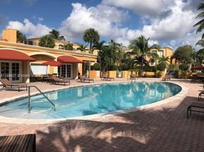 18111 NW 68th Ave F203, Hialeah FL 33015