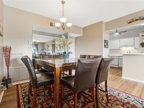 4330 Hillcrest Dr 1017, Hollywood FL 33021