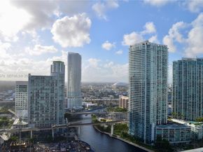68 SE 6th St 2708, Miami FL 33131