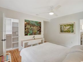 842 NW 9th Ct, Miami FL 33136
