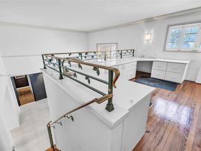 923 Catalonia Ave, Coral Gables FL 33134