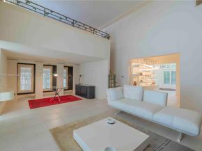 923 Catalonia Ave, Coral Gables FL 33134