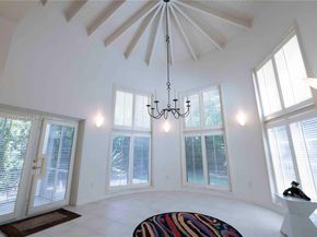 923 Catalonia Ave, Coral Gables FL 33134