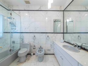 923 Catalonia Ave, Coral Gables FL 33134