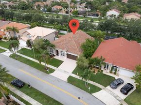 1154 NW 183rd Ter, Pembroke Pines FL 33029