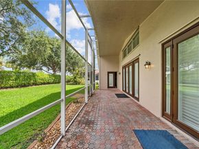 1154 NW 183rd Ter, Pembroke Pines FL 33029