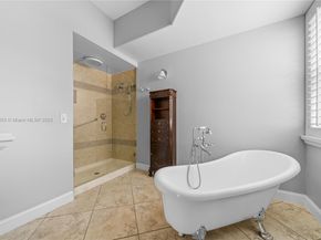 1154 NW 183rd Ter, Pembroke Pines FL 33029