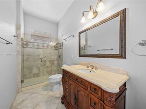 1154 NW 183rd Ter, Pembroke Pines FL 33029