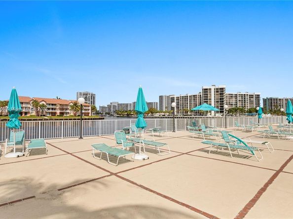 3800 S Ocean Dr 719, Hollywood FL 33019