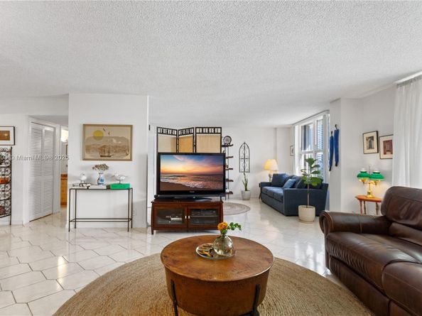 3800 S Ocean Dr 719, Hollywood FL 33019