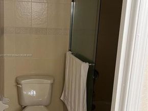 8875 Fontainebleau Blvd 203, Miami FL 33172