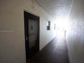 201 178th Dr 323, Sunny Isles Beach FL 33160