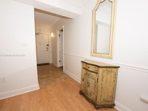 201 178th Dr 323, Sunny Isles Beach FL 33160