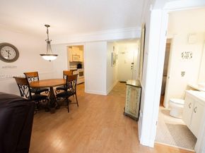 201 178th Dr 323, Sunny Isles Beach FL 33160