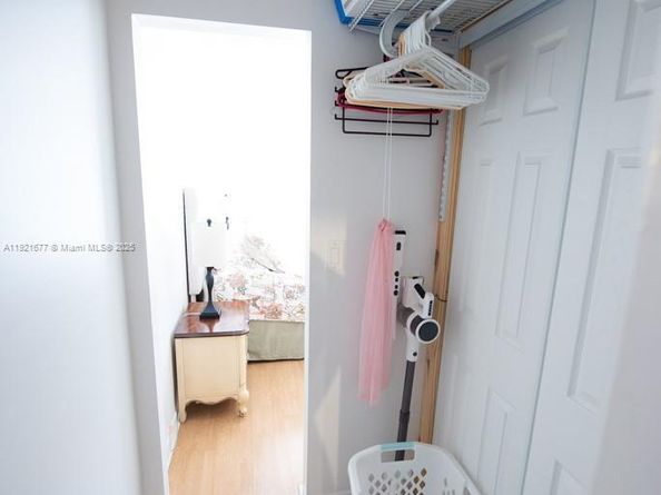 201 178th Dr 323, Sunny Isles Beach FL 33160